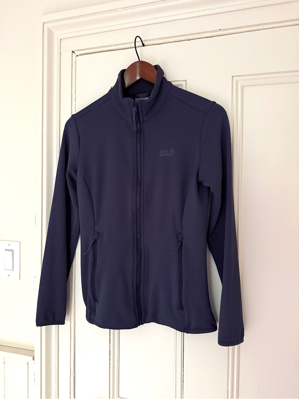 Jack Wolfskin Women's Peak Grid Fleece Navy Full Zip. Sz Xsml. GREAT condition!